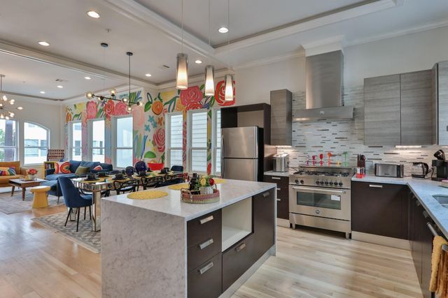 4114 Driscoll Street, Houston, TX 77098