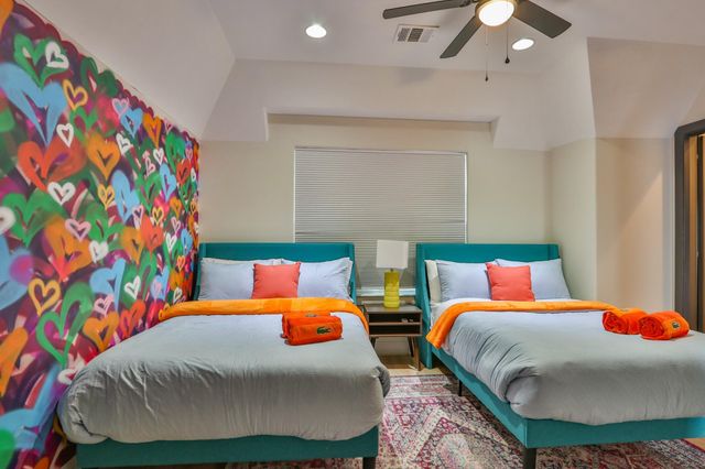 4114 Driscoll Street, Houston, TX 77098