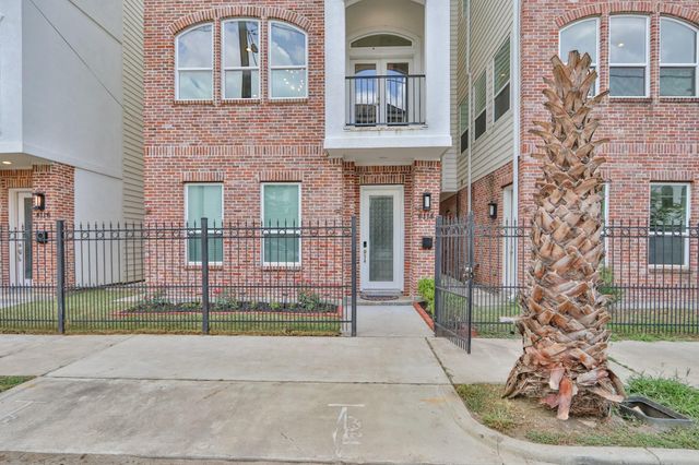 4114 Driscoll Street, Houston, TX 77098