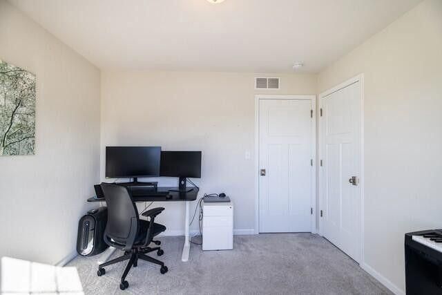 W198N5020 Hickory STREET, Menomonee Falls, WI 53051