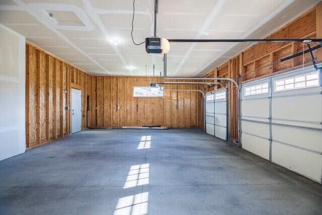 W198N5020 Hickory STREET, Menomonee Falls, WI 53051