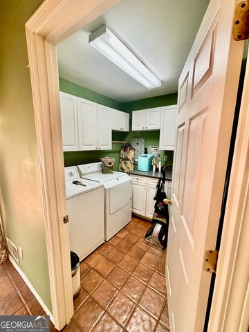 230 White Road, Fayetteville, GA 30214