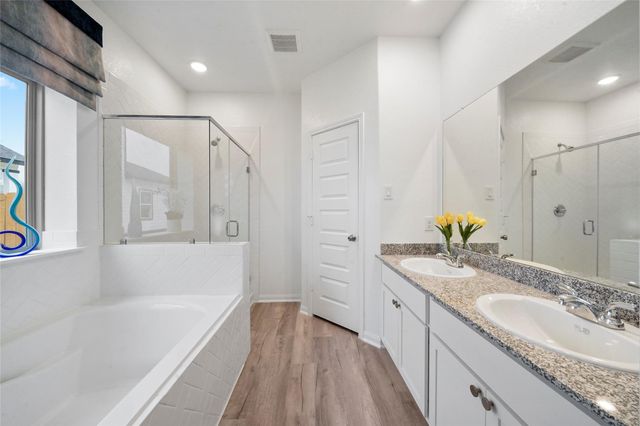 10912 Independence Road, Cleveland, TX 77328