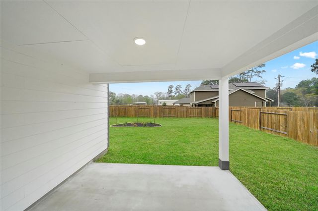 10912 Independence Road, Cleveland, TX 77328