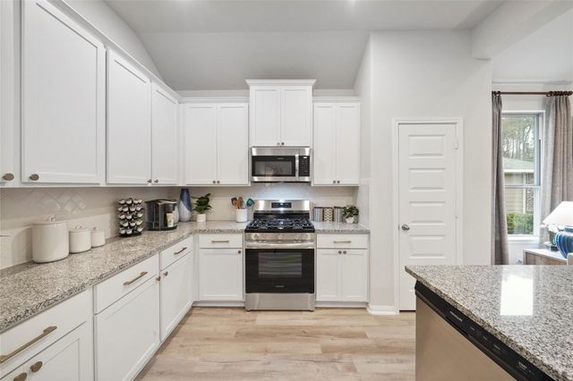 10912 Independence Road, Cleveland, TX 77328