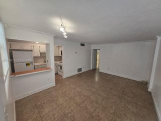 1515 NE 125th Ter 107, North Miami, FL 33161