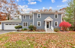 27 Christine Drive, Barrington, RI 02806