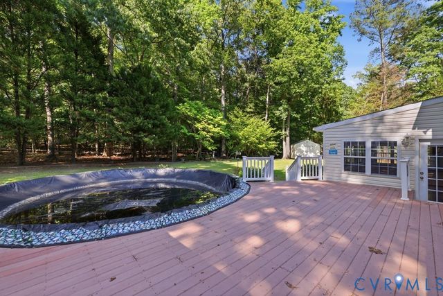 4613 Massena Dr, Williamsburg, VA 23188