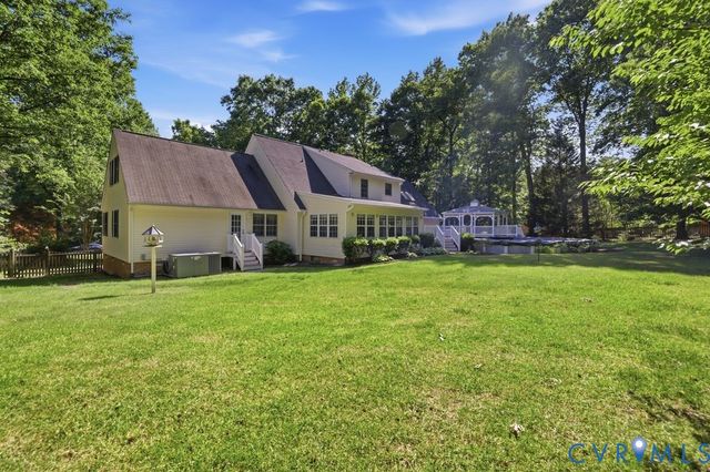 4613 Massena Dr, Williamsburg, VA 23188