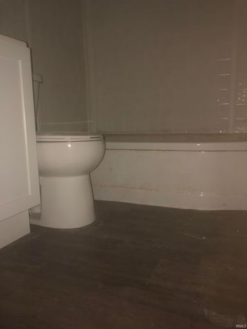 1850 Lodge Avenue, Evansville, IN 47714