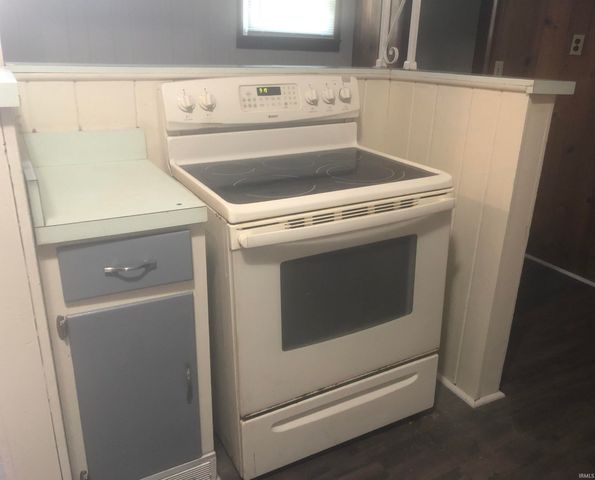 1850 Lodge Avenue, Evansville, IN 47714