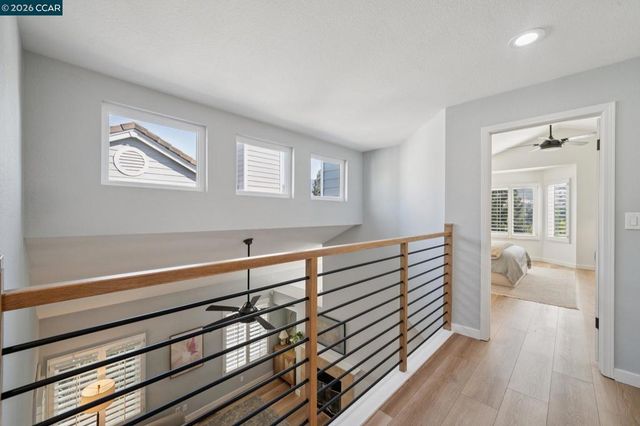 921 Arrowhead Ter, Clayton, CA 94517
