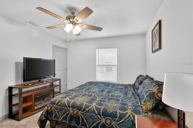 23167 NW 180TH PLACE, High Springs, FL 32643