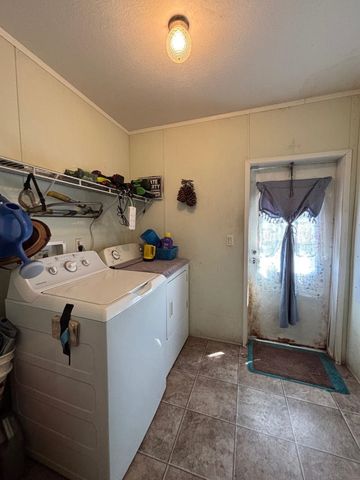 2009 NE Rutherford Road, Lee, FL 32059