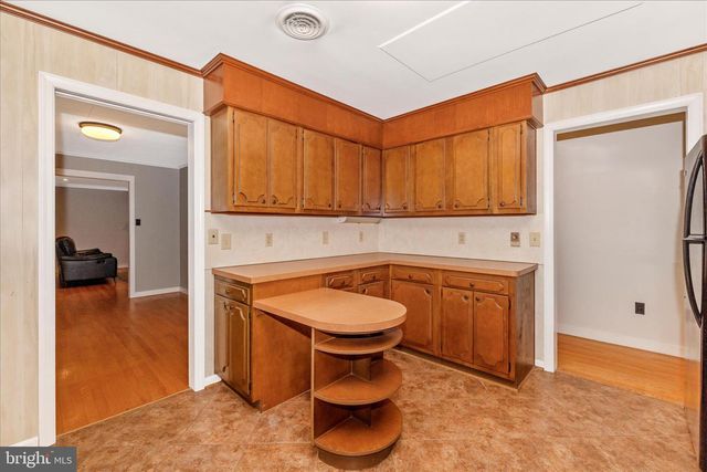 215 BROAD ST, Middletown, MD 21769