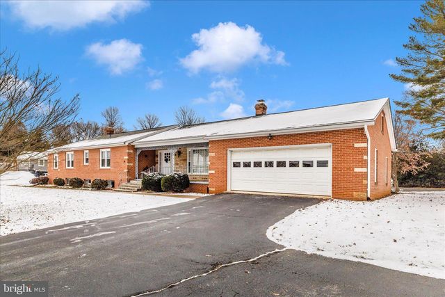 215 BROAD ST, Middletown, MD 21769