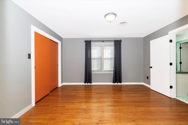 215 BROAD ST, Middletown, MD 21769