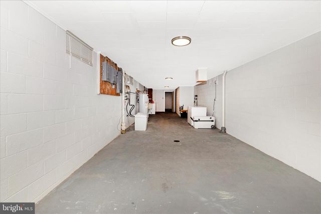 215 BROAD ST, Middletown, MD 21769