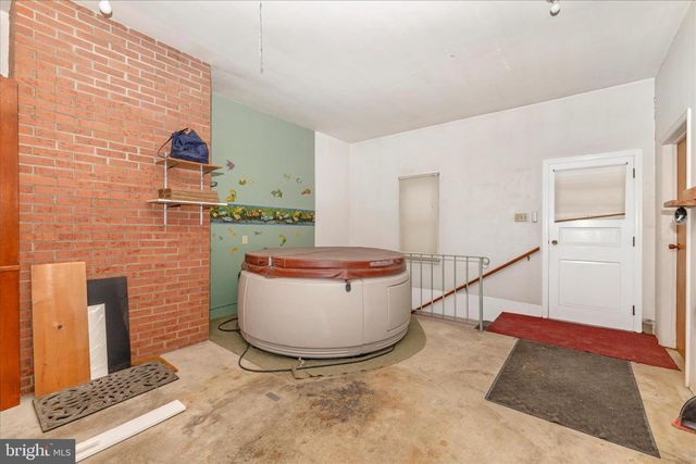 215 BROAD ST, Middletown, MD 21769