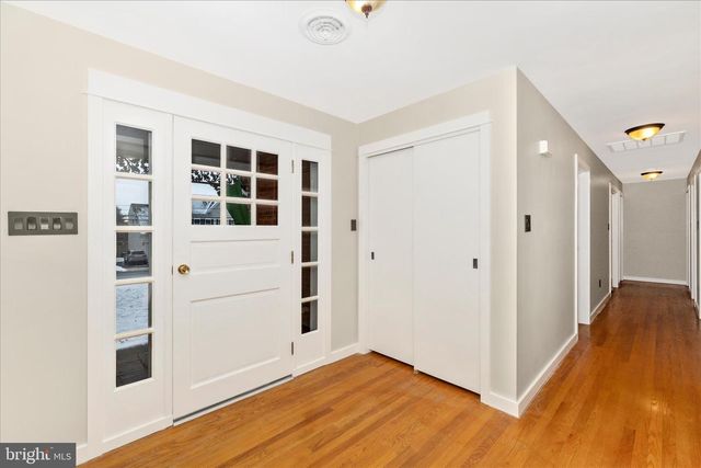 215 BROAD ST, Middletown, MD 21769