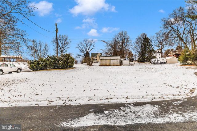 215 BROAD ST, Middletown, MD 21769