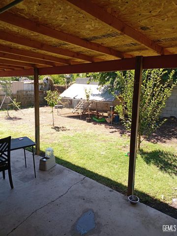 1219 N Ogden Street, Bakersfield, CA 93305