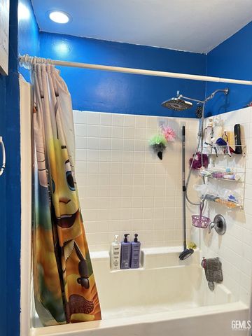 1219 N Ogden Street, Bakersfield, CA 93305