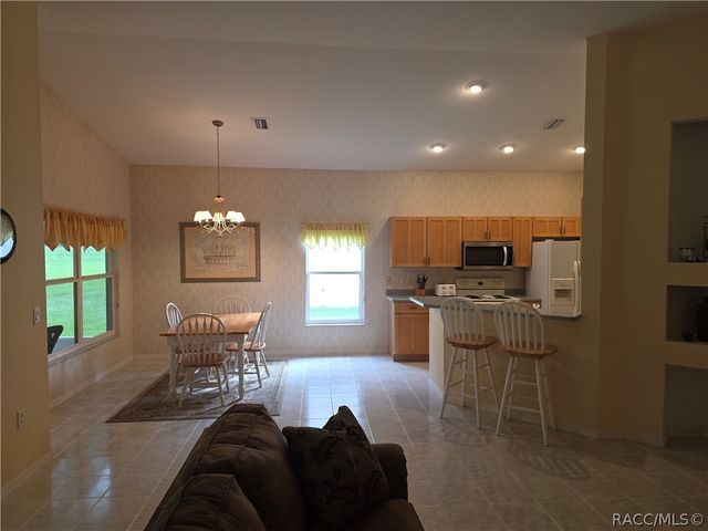 836 W Silver Meadow Loop, Hernando, FL 34442