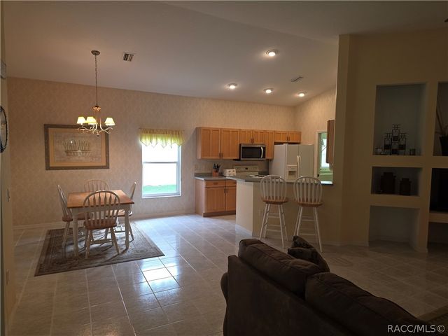 836 W Silver Meadow Loop, Hernando, FL 34442