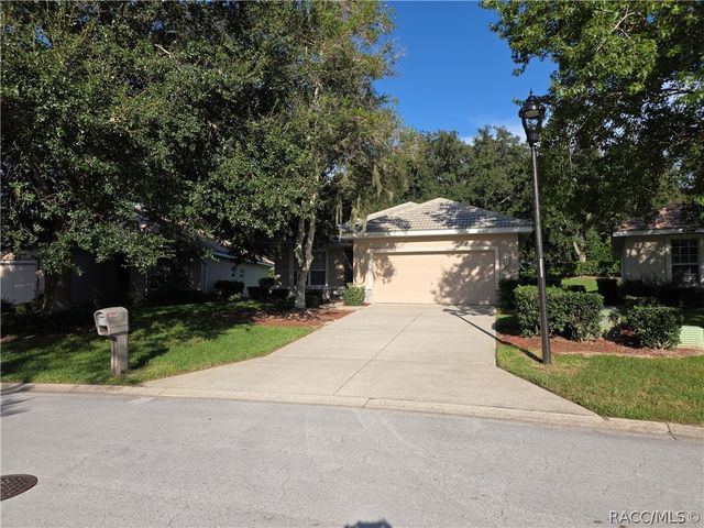 836 W Silver Meadow Loop, Hernando, FL 34442