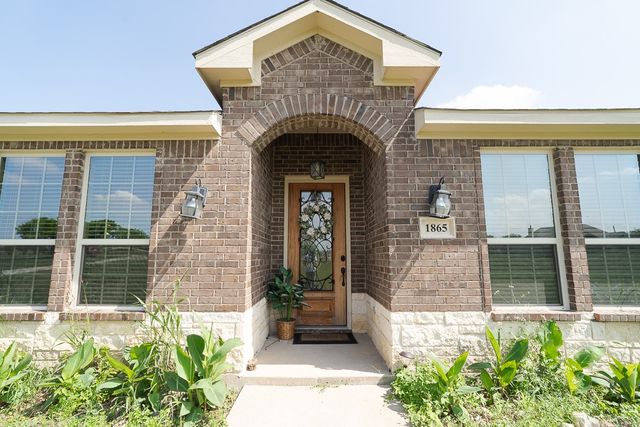 1865 Rough Creek Road, Waxahachie, TX 75167