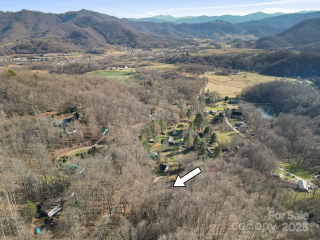 481 Sugar Mountain Road, Waynesville, NC 28785