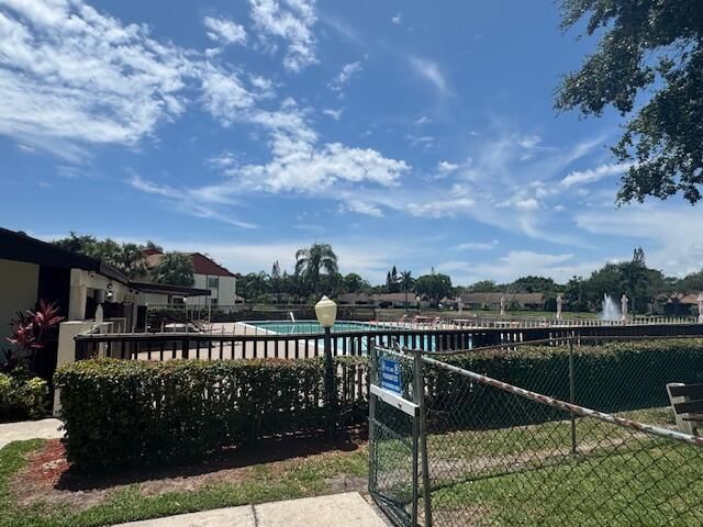 4969 Sable Pine Circle D1, West Palm Beach, FL 33417