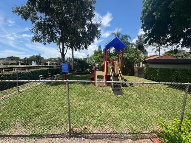 4969 Sable Pine Circle D1, West Palm Beach, FL 33417