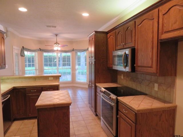 2908 Plymouth, Tyler, TX 75707
