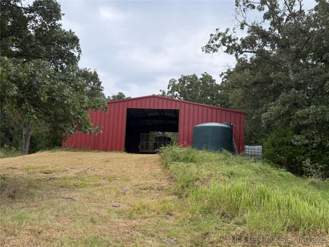 3473 SE 1083 Avenue, Red Oak, OK 74563