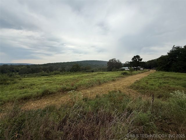 3473 SE 1083 Avenue, Red Oak, OK 74563