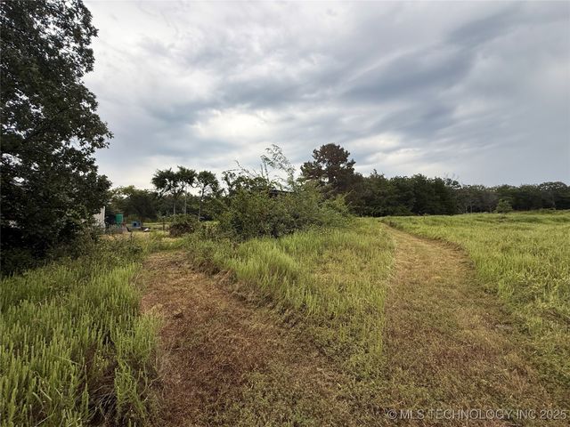 3473 SE 1083 Avenue, Red Oak, OK 74563