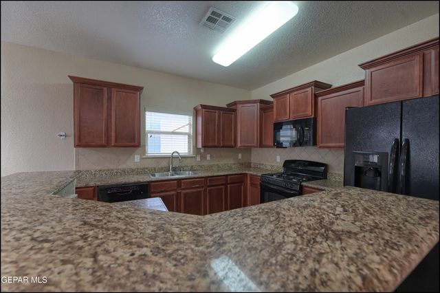 12613 PASEO RAE Avenue, El Paso, TX 79928