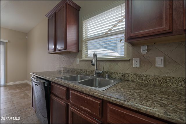 12613 PASEO RAE Avenue, El Paso, TX 79928