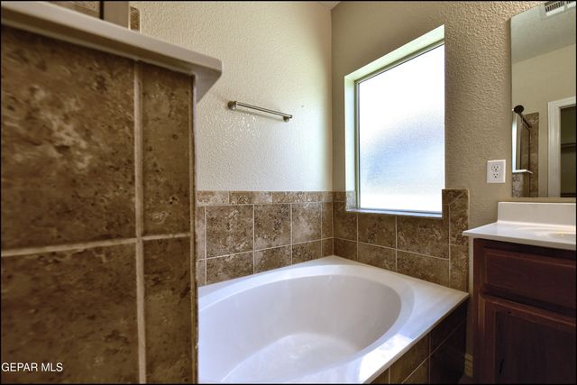 12613 PASEO RAE Avenue, El Paso, TX 79928