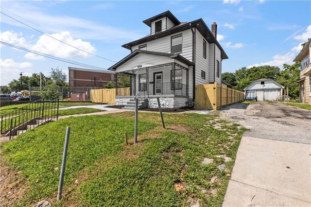 222 N 18th Street, Kansas City, KS 66102