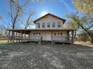 213 W Main Street, Pecan Gap, TX 75469