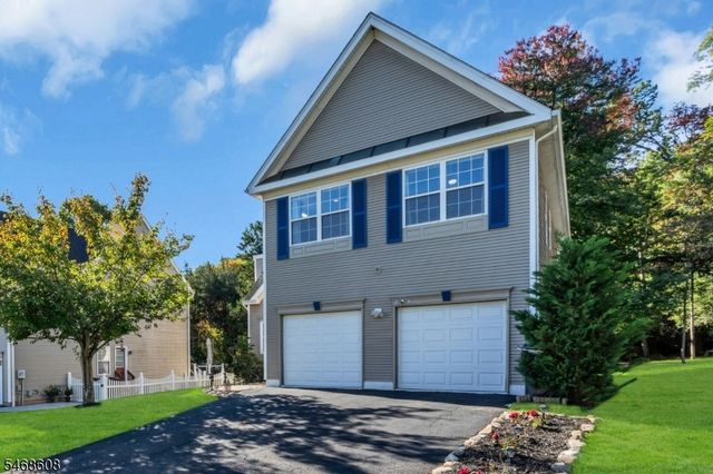 44 Plantation Rd, Readington Twp., NJ 08889