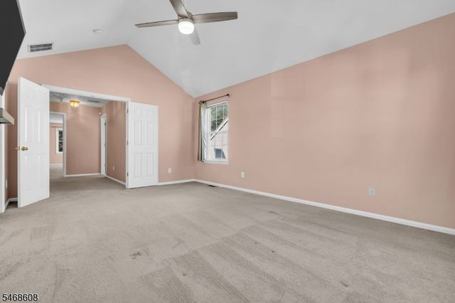 44 Plantation Rd, Readington Twp., NJ 08889