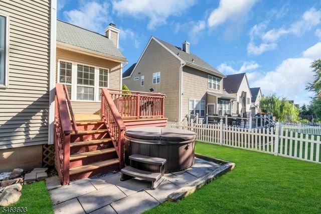 44 Plantation Rd, Readington Twp., NJ 08889
