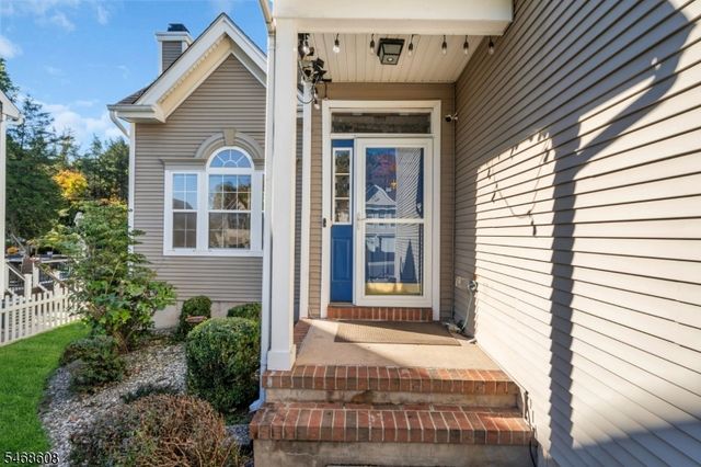 44 Plantation Rd, Readington Twp., NJ 08889