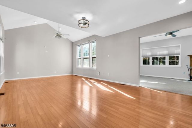 44 Plantation Rd, Readington Twp., NJ 08889