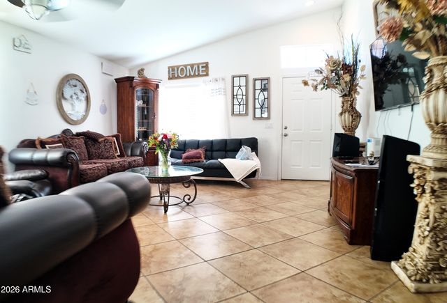 7766 W MYRTLE Avenue, Glendale, AZ 85303