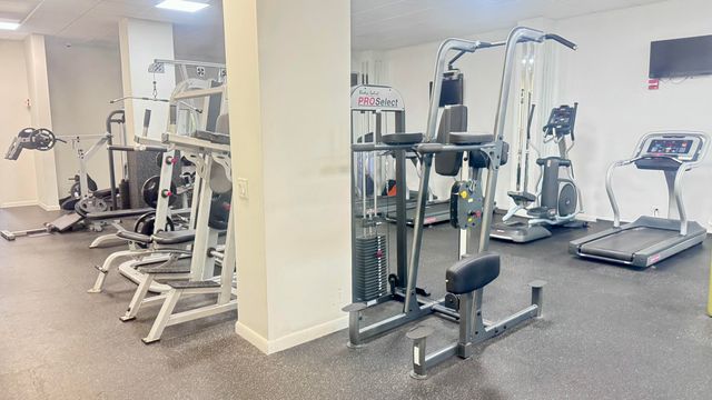 250 174th Street 2012, Sunny Isles Beach, FL 33160